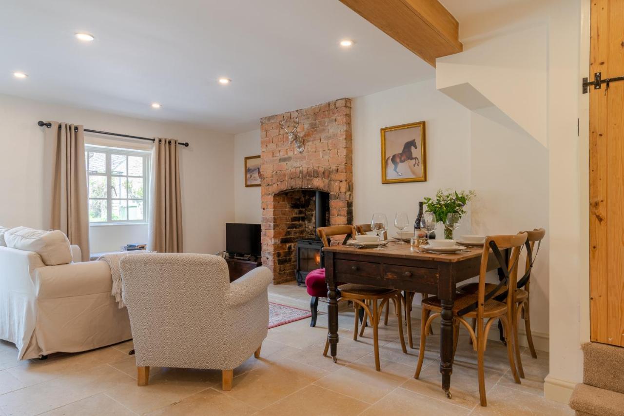 Poppy Cottage Broadwell  Экстерьер фото